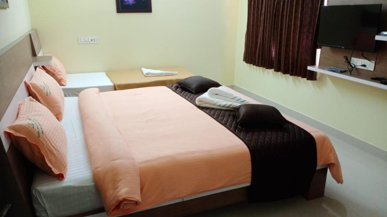 Giri Nandhana Residency Yelagiri Ngoại thất bức ảnh